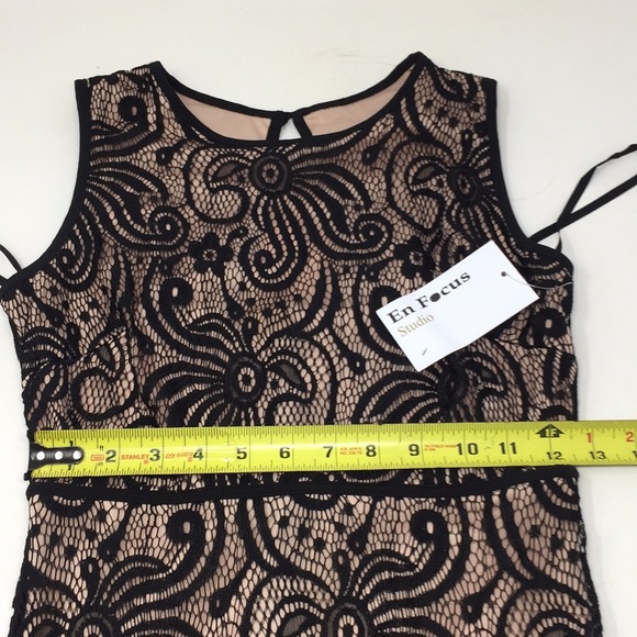 En Focus Studio Black Lace And Nude Gown Size 4 - Picture 2 of 6